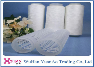 注文の未加工白く高い粘着性ポリエステル ヤーン、100%のポリエステル縫う糸