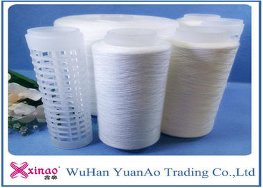 中国 100% の多中心はポリエステル縫う糸/編むヤーンの高い粘着性および高力を回しました サプライヤー